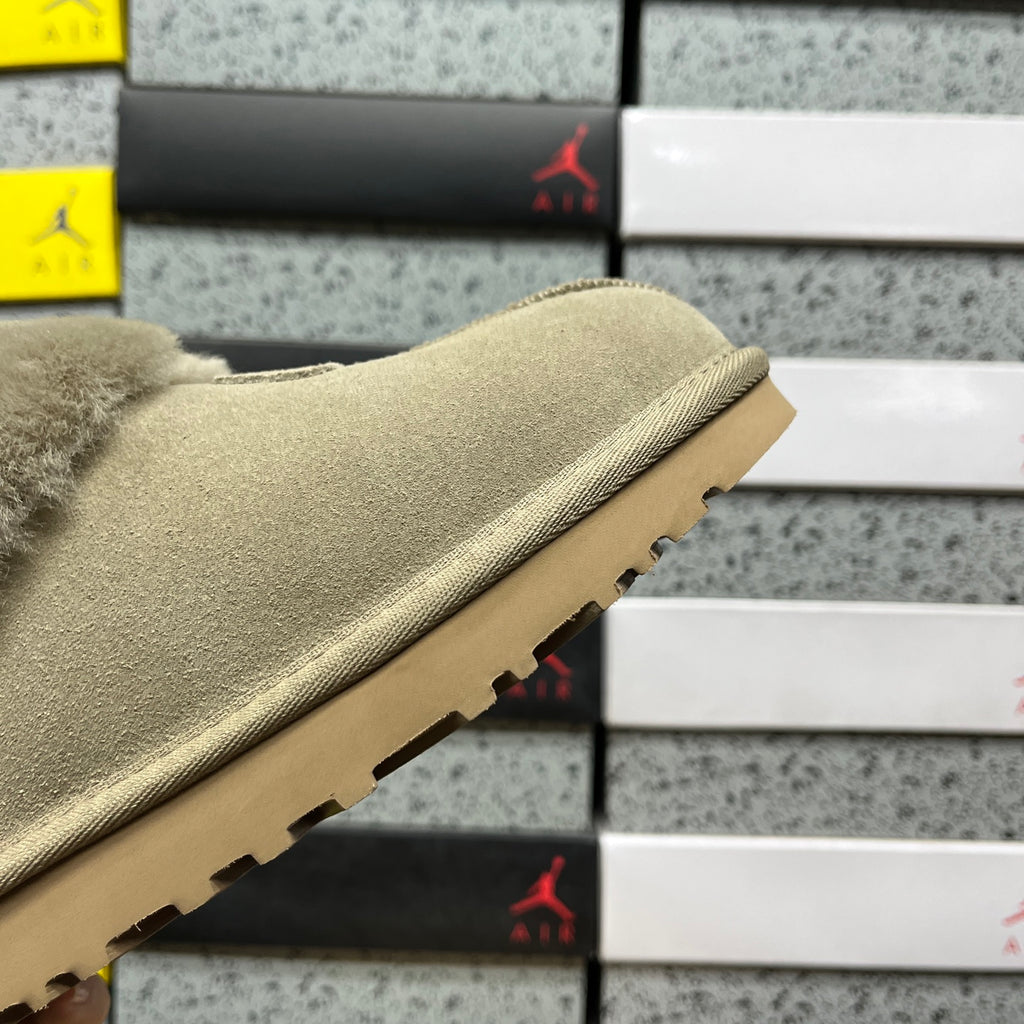 UGG Scuffette II Shearling Slipper – Driftwood