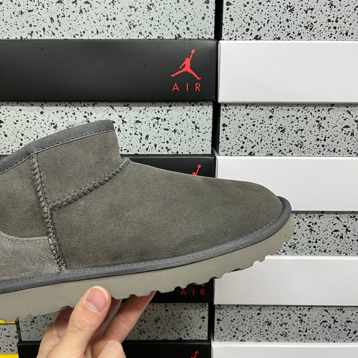 UGG Classic Ultra Mini Boot – Grey