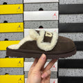 UGG Shearling Slide – Chocolate