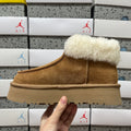 UGG Funkette Platform Boot – Chestnut