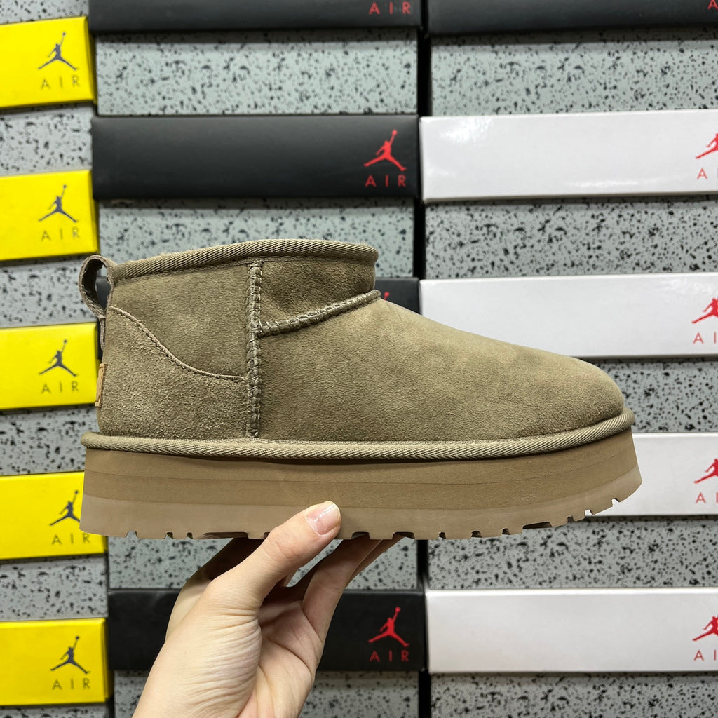 UGG Classic Ultra Mini Platform Boot – Antelope