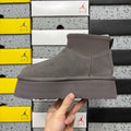 UGG Classic Mini Dipper Boot – Thunder