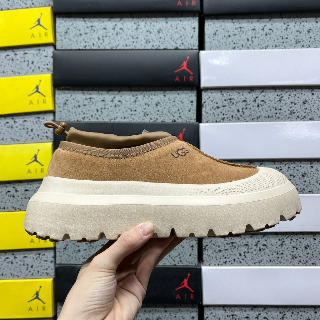 UGG Tasman Platform Mule – Chestnut
