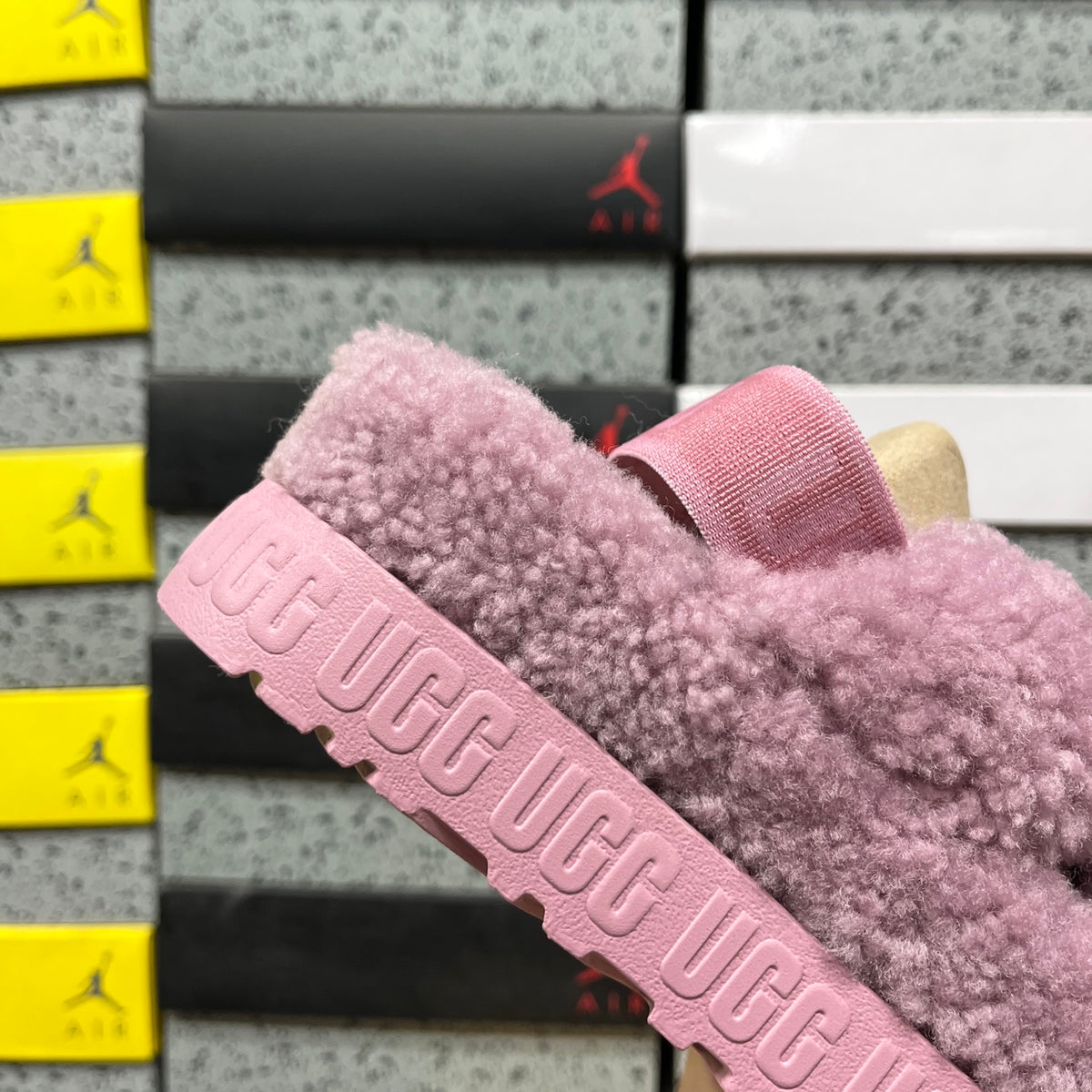 UGG Maxi Curly Shearling Slipper – Lavender Mauve