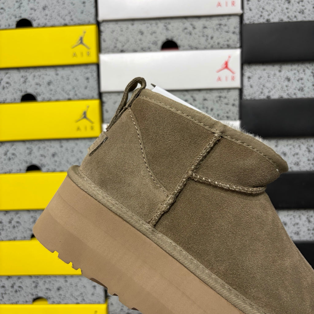 UGG Classic Ultra Mini Platform Boot – Antelope Brown