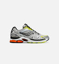 ProGrid Triumph 4 x Highsnobiety | Men's Running Shoe | Silver