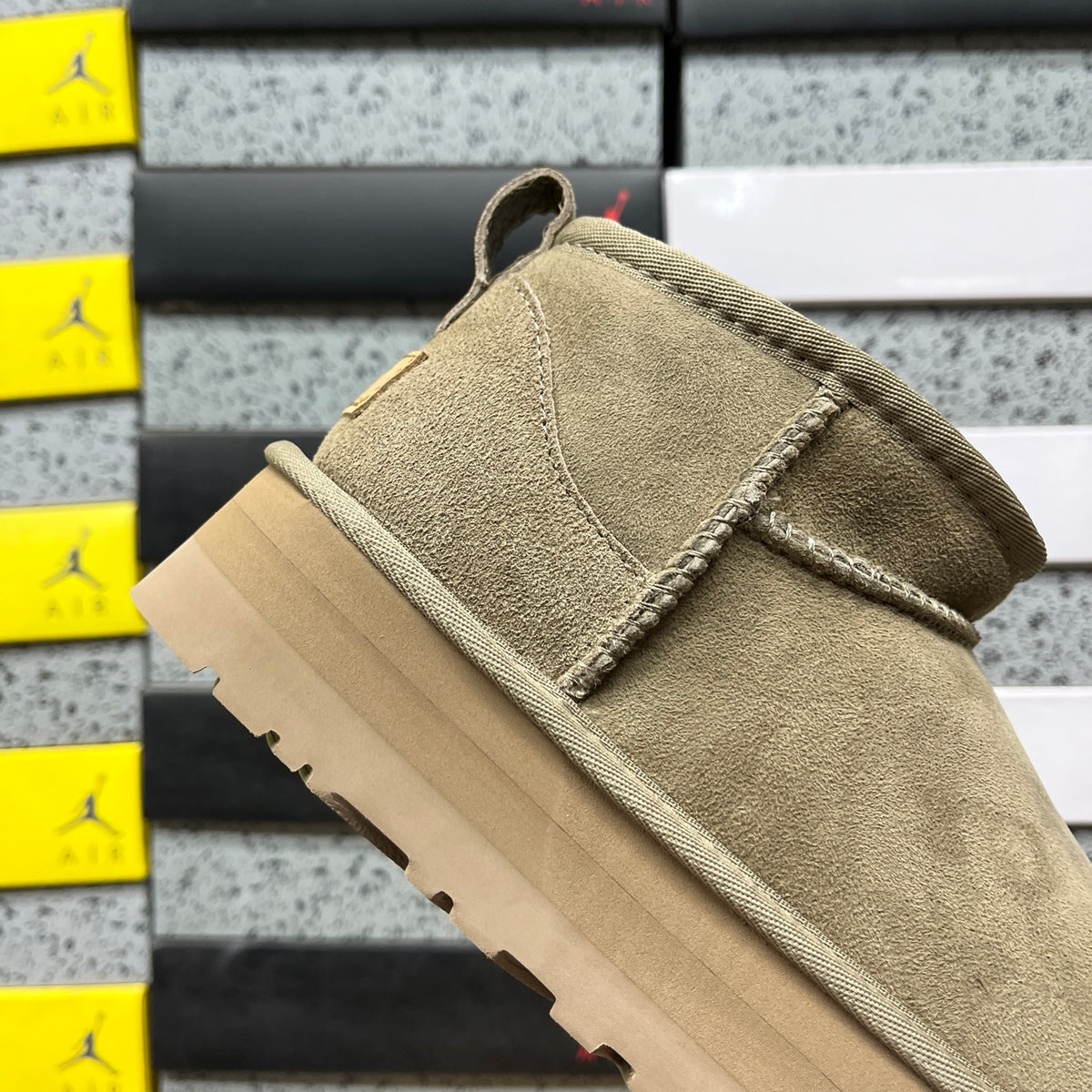 UGG Classic Ultra Mini Platform Boot – Antelope