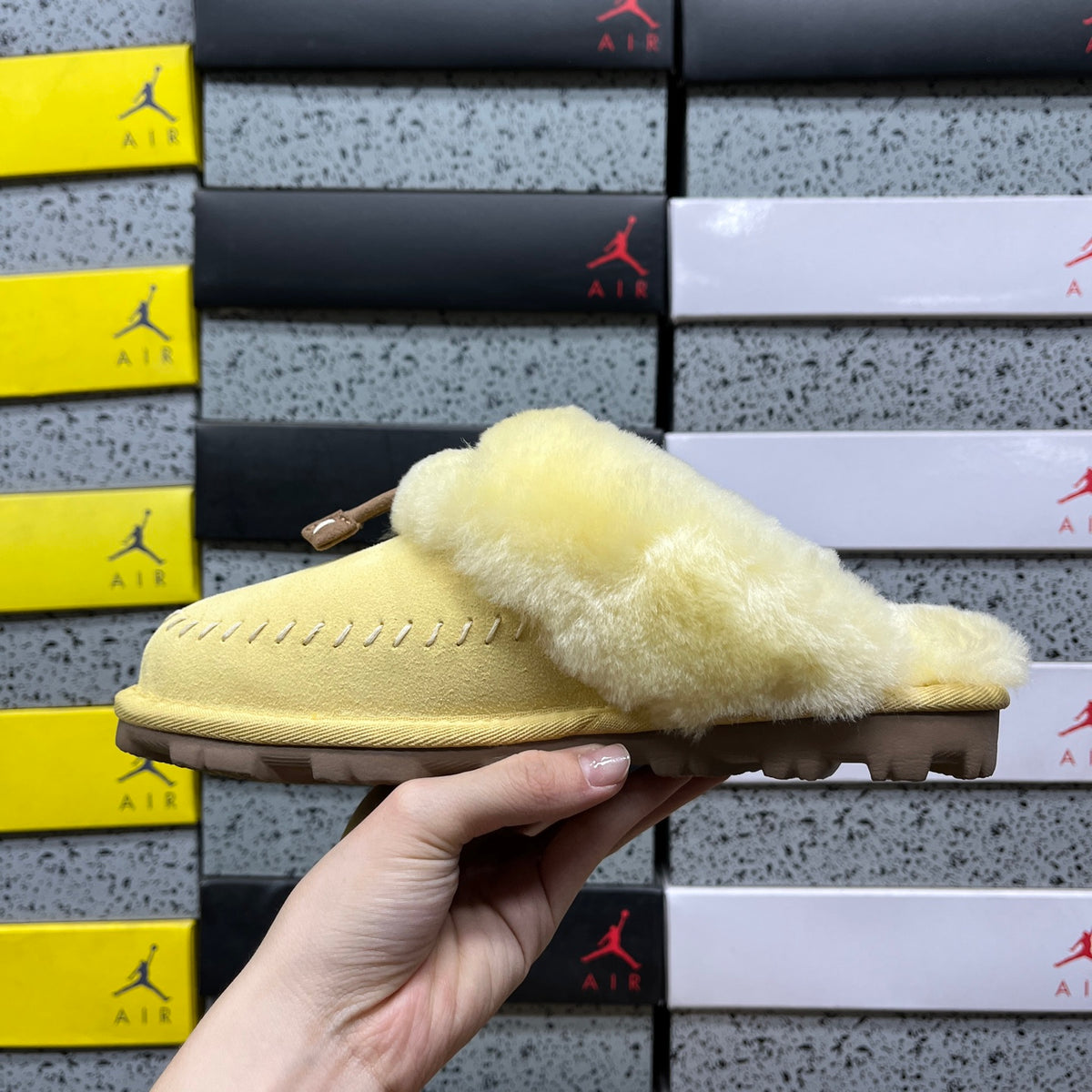 UGG Funkette Shearling Clog – Butter Yellow
