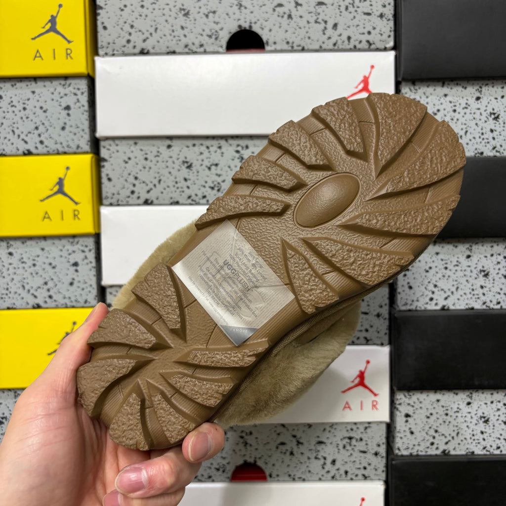 UGG Scuffette Slipper – Camel Fawn