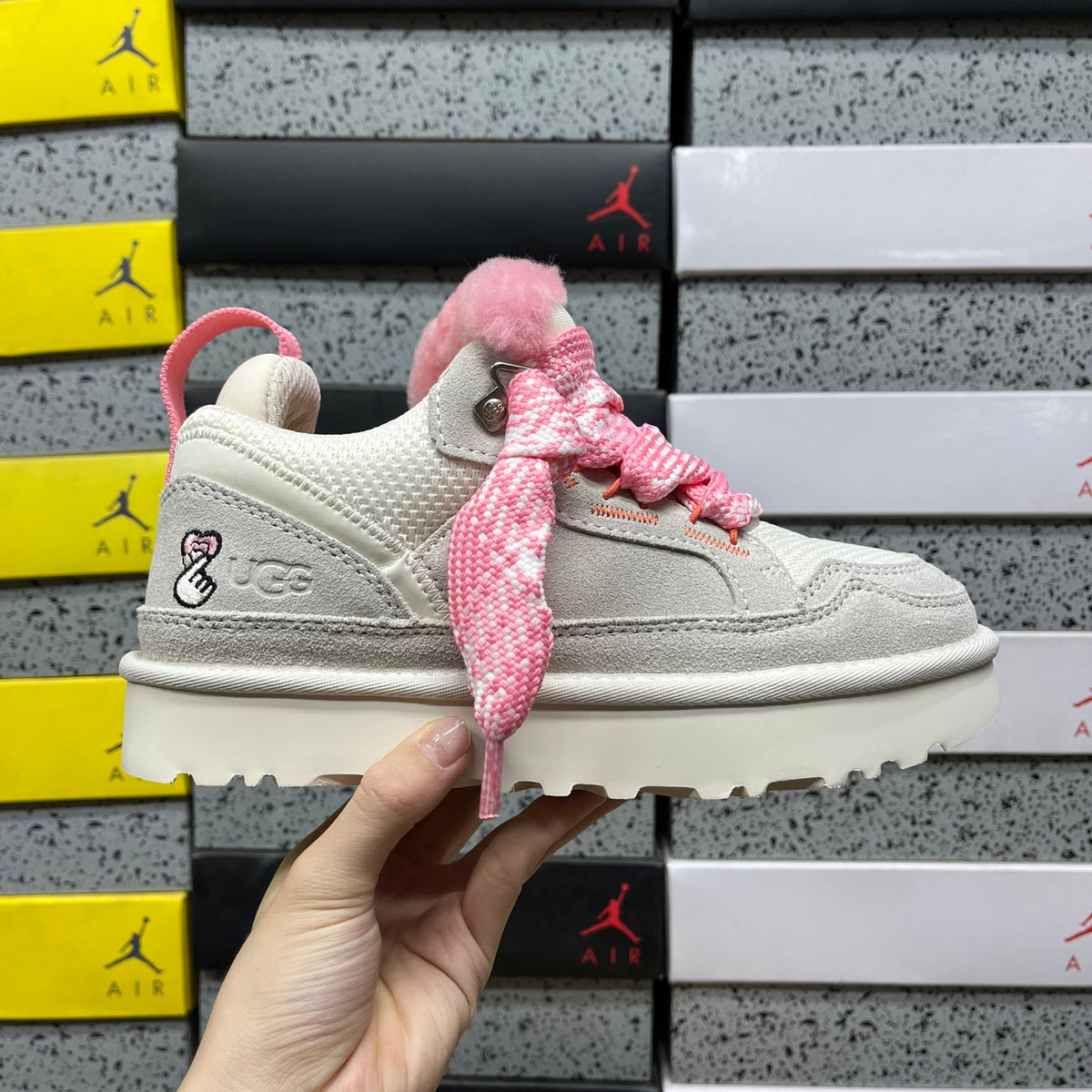 UGG Lowmel Lace-Up Sneaker – White & Pink