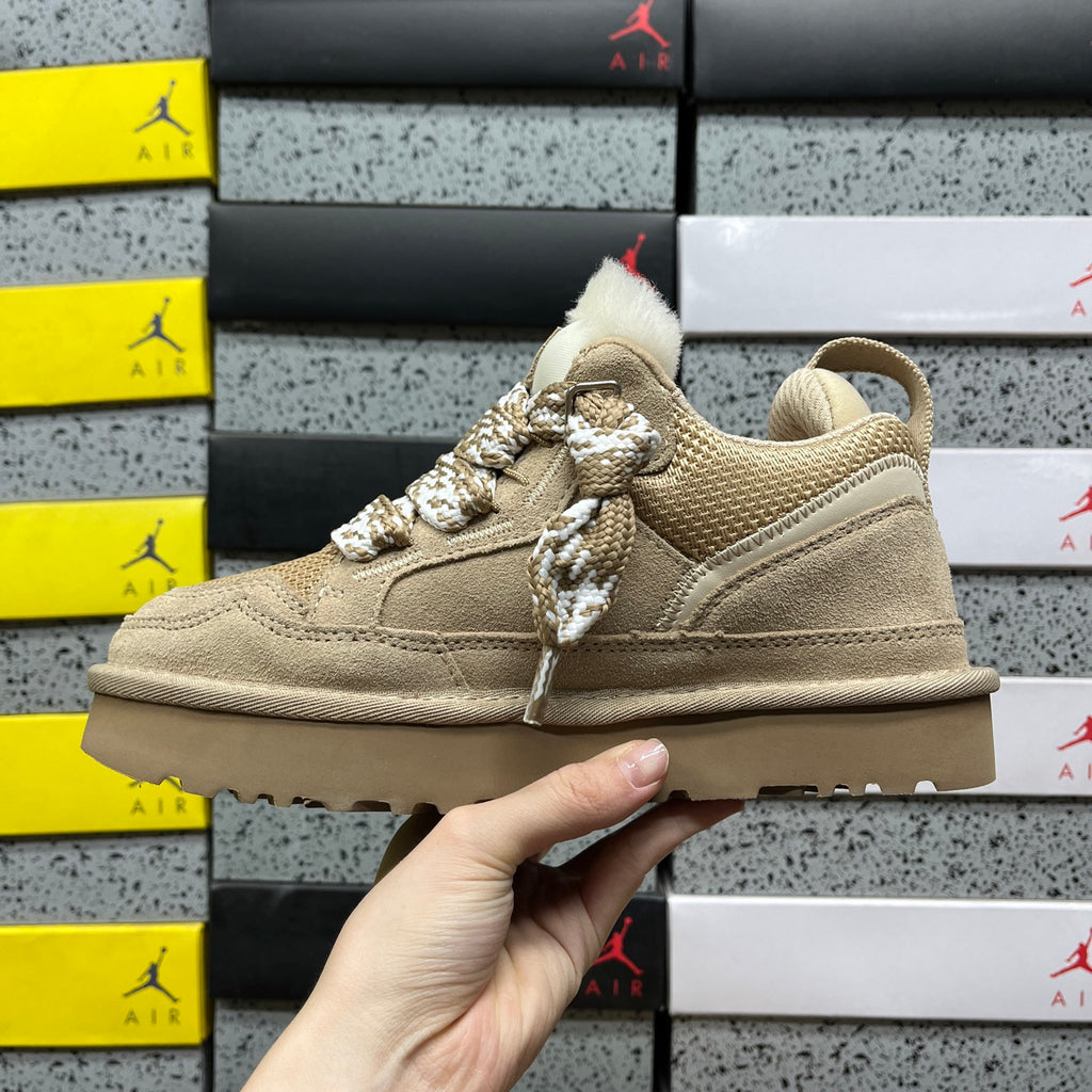 UGG Lowmel Lace-Up Sneaker – Sand