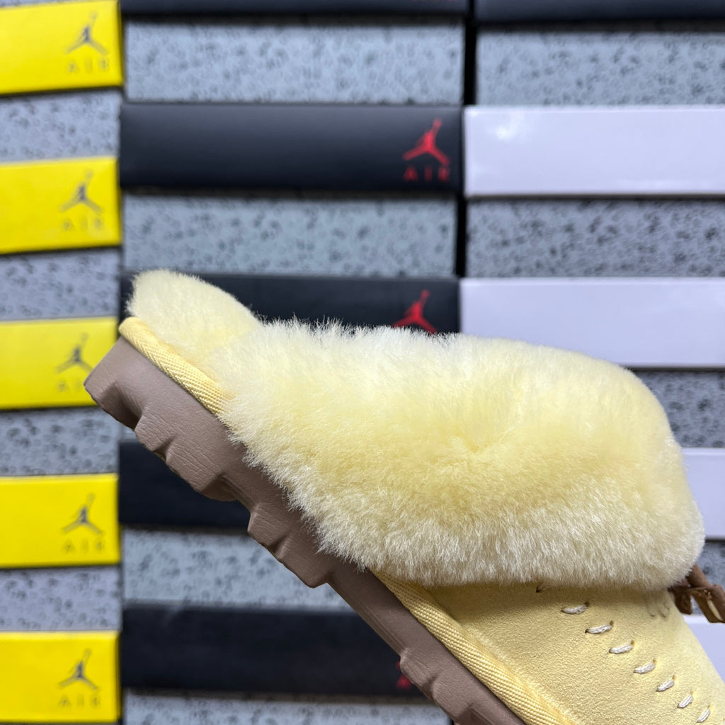UGG Funkette Shearling Clog – Butter Yellow