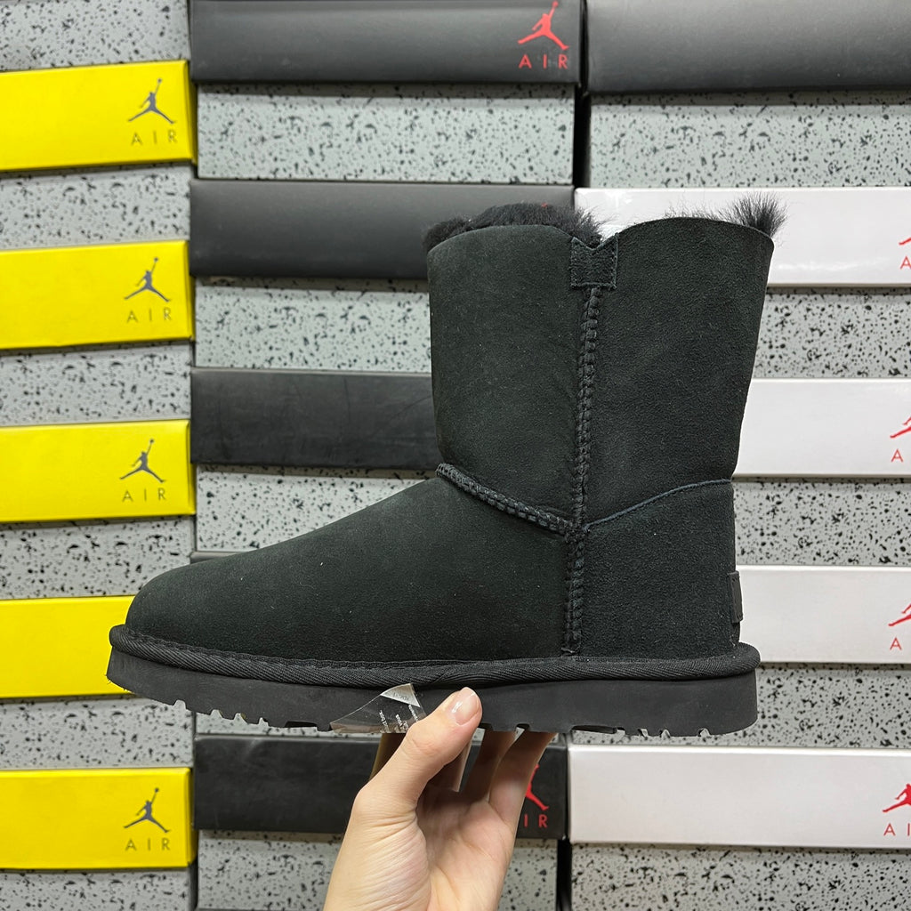 UGG Classic Short II Boot – Black