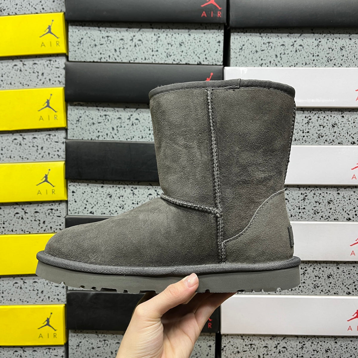 UGG Classic Short Boot – Charcoal Grey