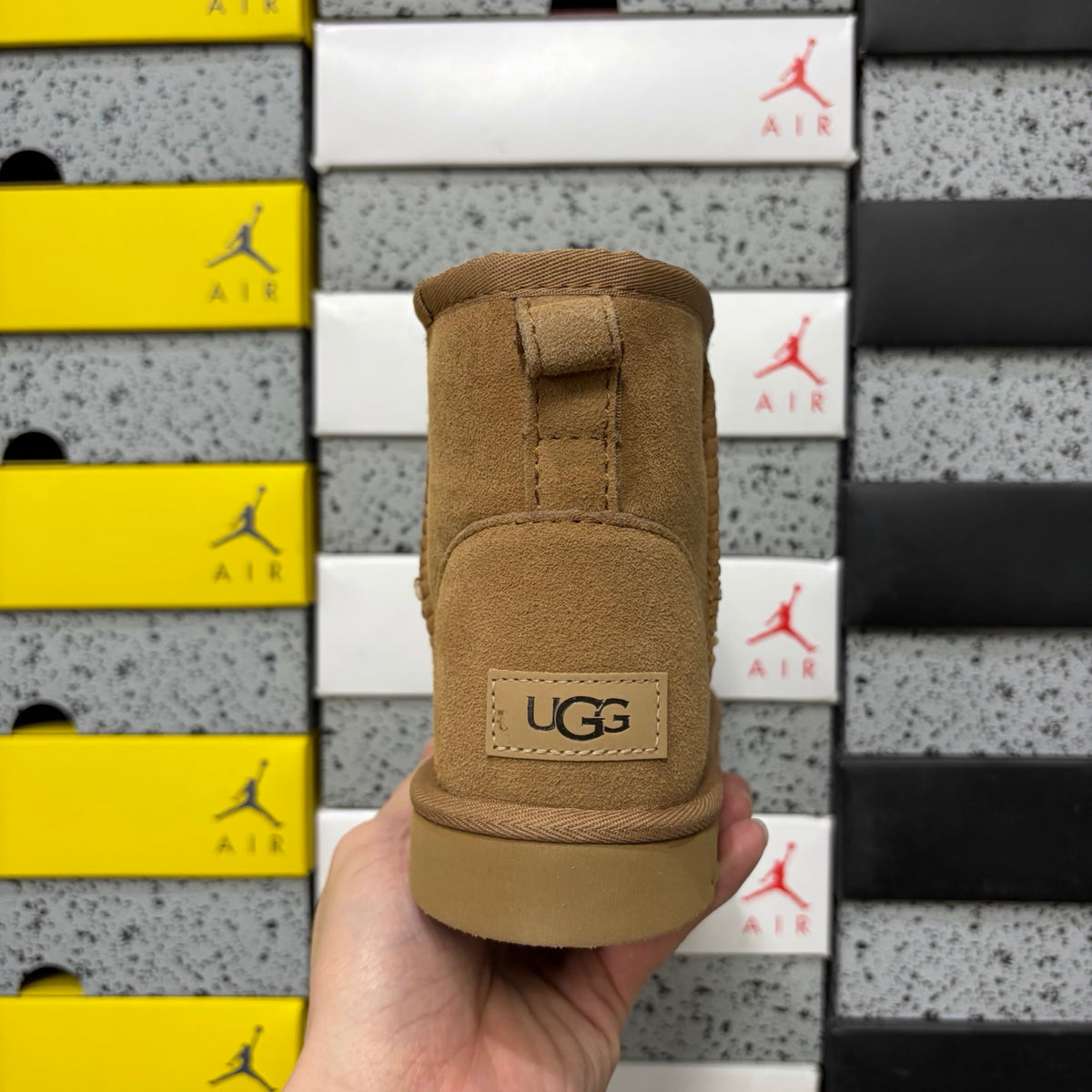 UGG Classic Mini Boot – Chestnut