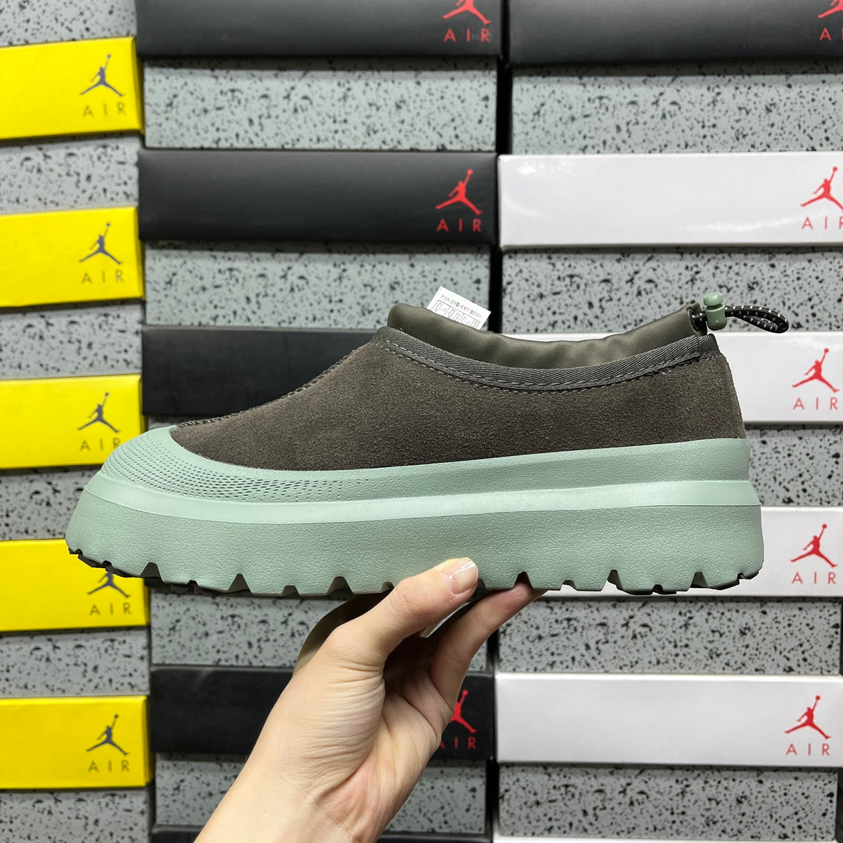 UGG Tasman Platform Mule – Charcoal & Mint