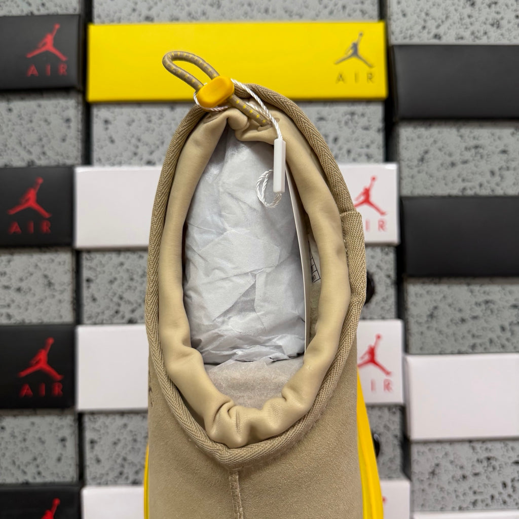 UGG Tasman Weather Hybrid – Sand & Yellow