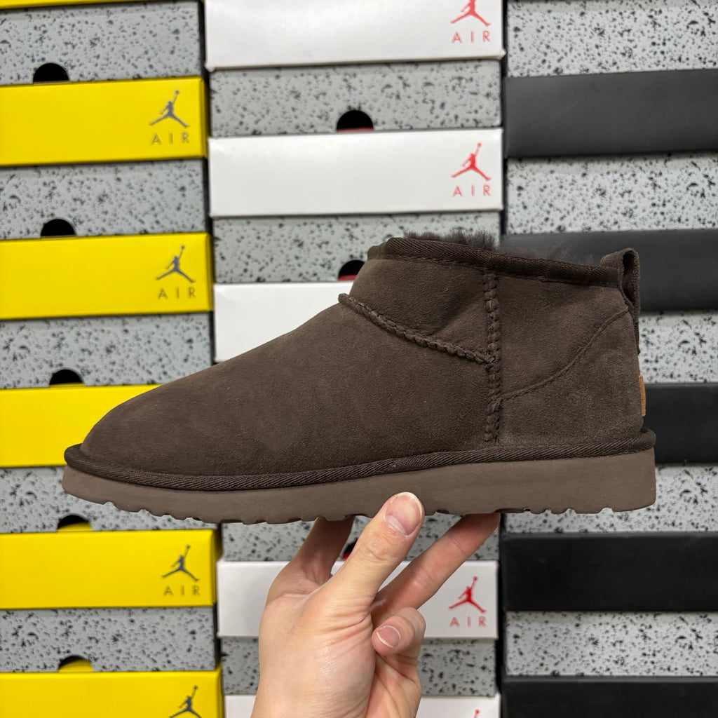 UGG Classic Mini II Boot – Chocolate Brown