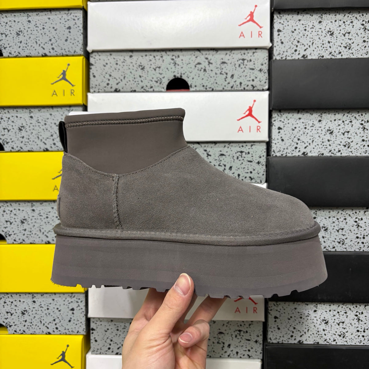 UGG Classic Mini Dipper Boot – Thunder