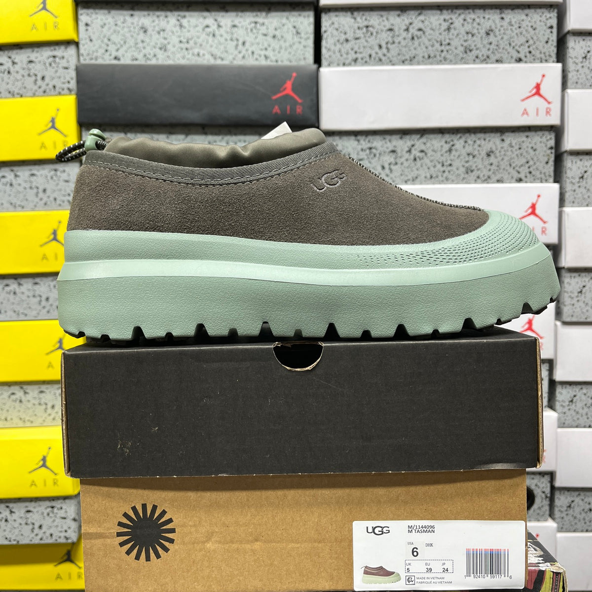 UGG Tasman Platform Mule – Charcoal & Mint