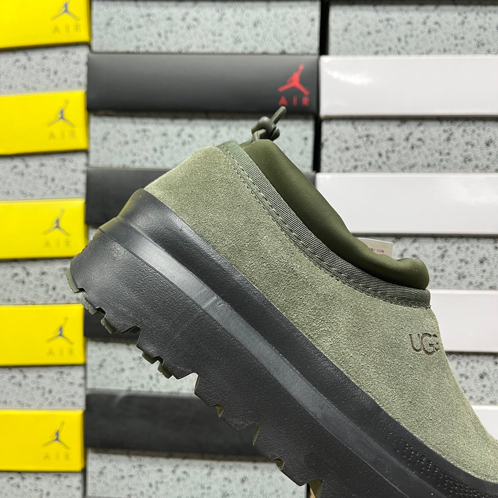 UGG Tasman Platform Mule – Army Green & Black