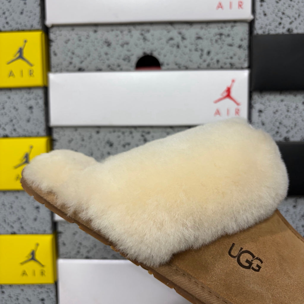 UGG Scuffette II Slipper – Chestnut
