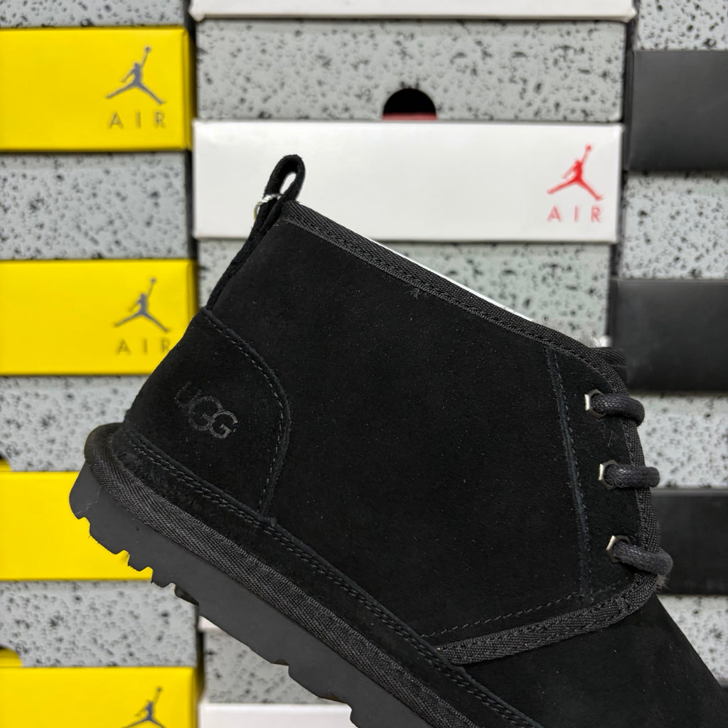 UGG Neumel Chukka Boot – Black
