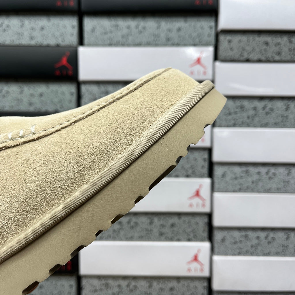 UGG Tasman Slipper – Natural Oat