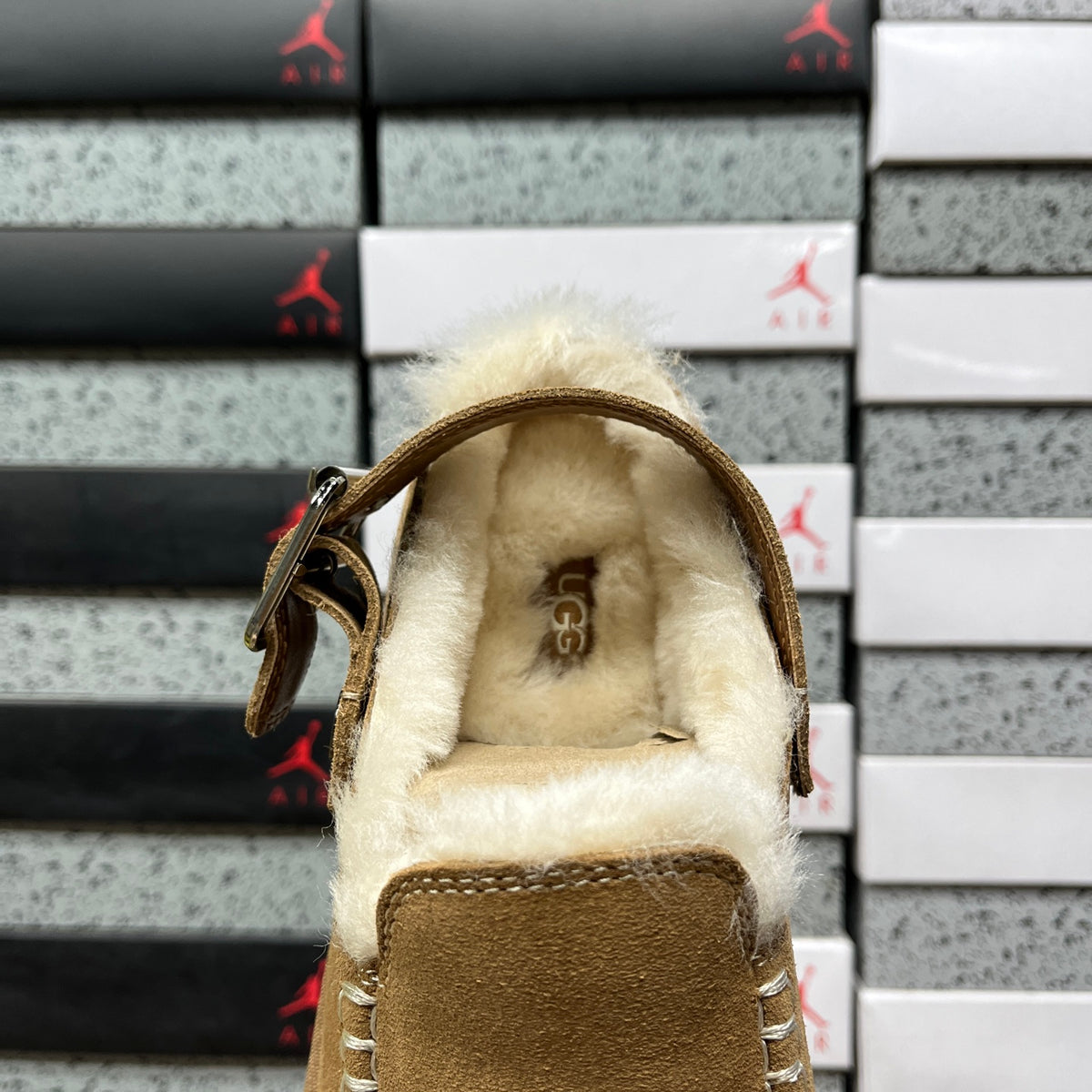 UGG Tasman Slipper – Chestnut