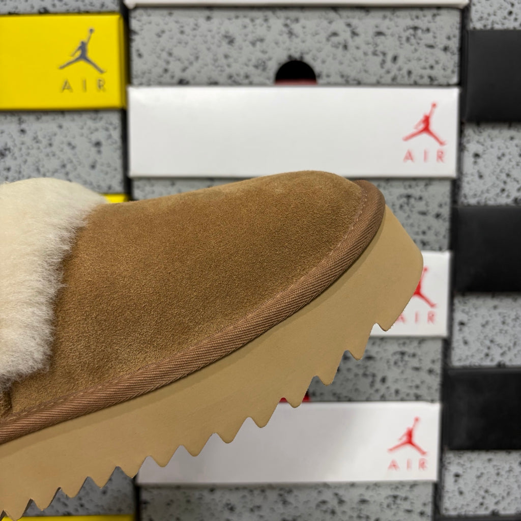 UGG Kallen Lace Platform Boot – Chestnut