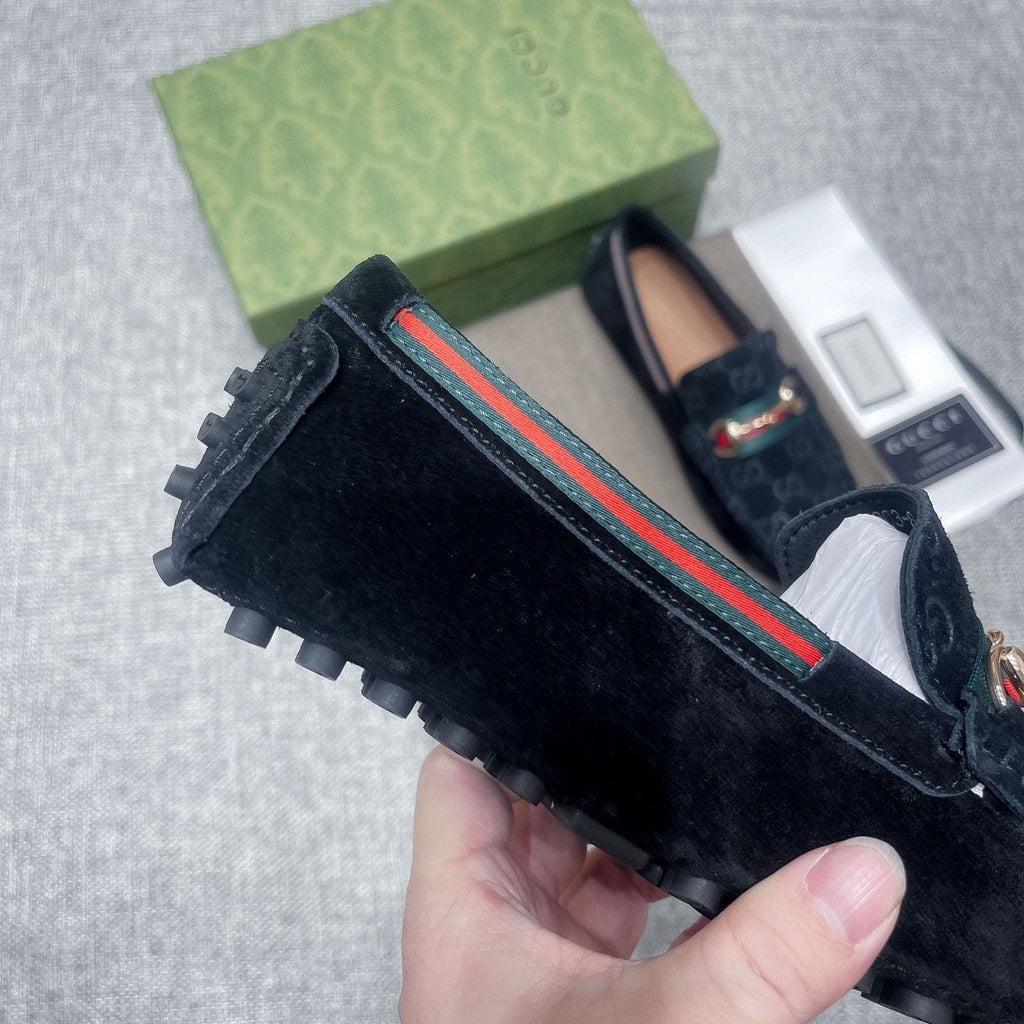 Gucci Black Patterned Loafers with Green and Red Accents