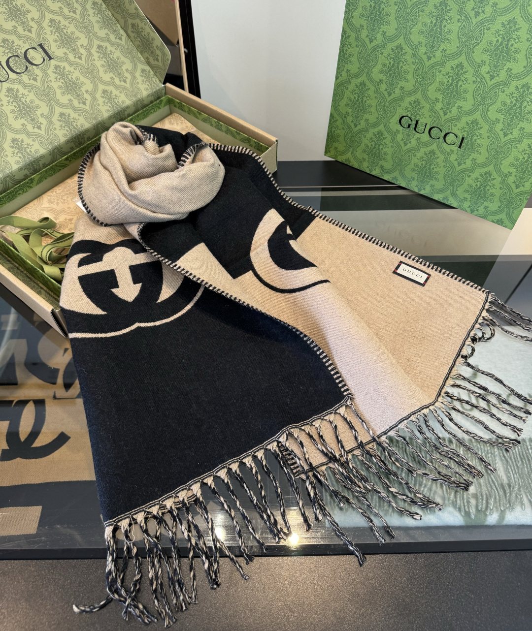 Gucci Black and Beige Fringe Scarf