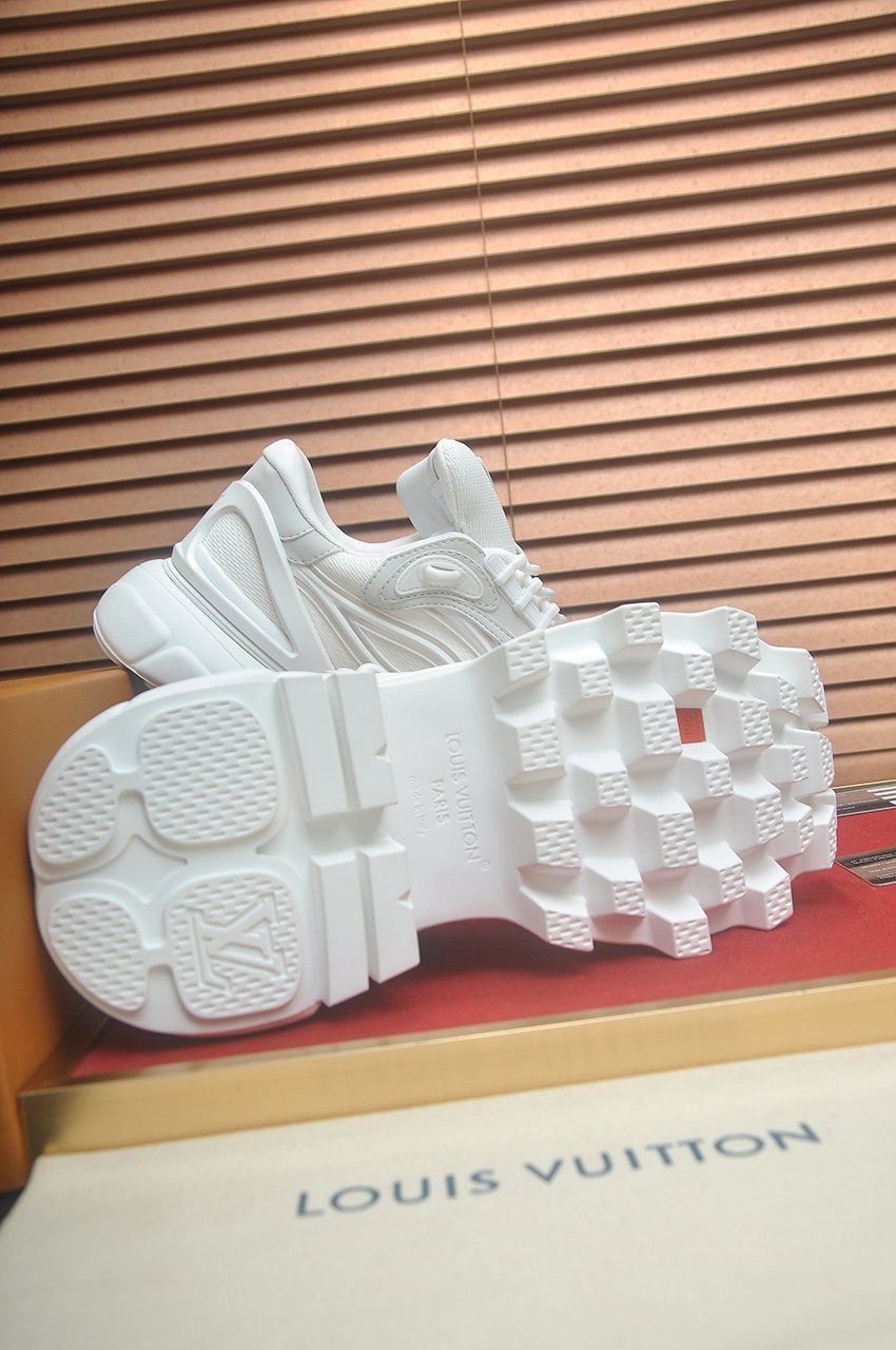 Louis Vuitton Low-Top Lug Sole Sneakers