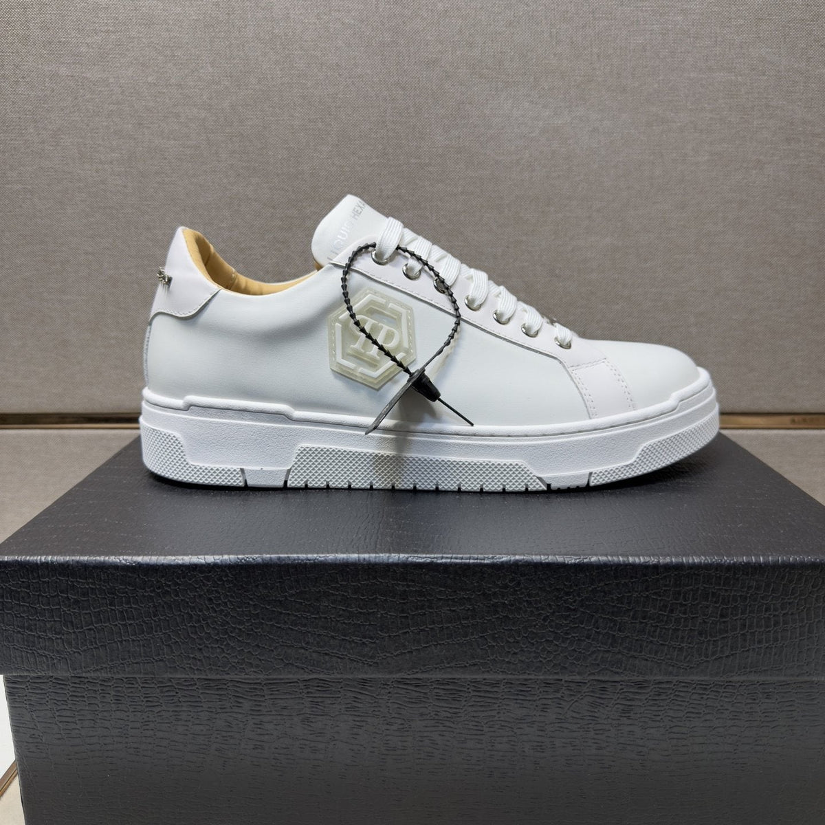 Philipp Plein Hexagon Emblem Sneakers