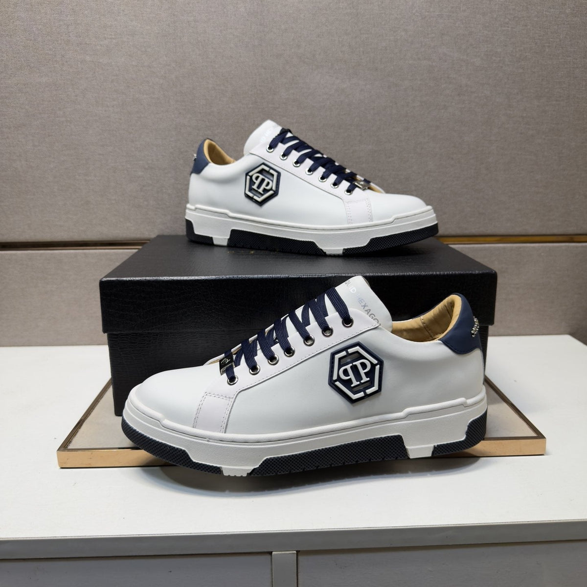 Philipp Plein Hexagon Emblem Sneakers