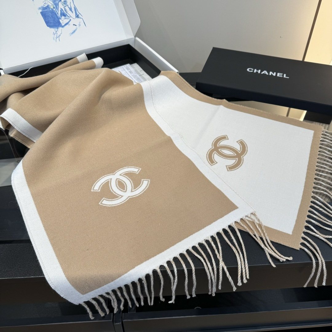 Chanel Two-Tone Fringed Scarf