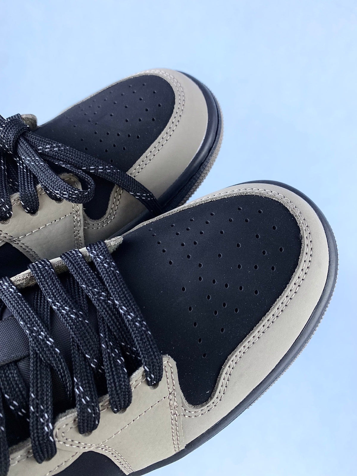 Air Jordan 1 Low Grey / Black / Mocha Brown Unisex Sneakers IB7109-005